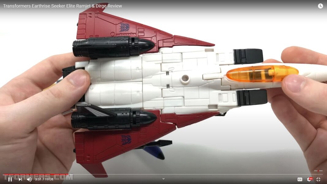 Transformers Earthrise Seeker Elite Ramjet And Dirge  (9 of 23)